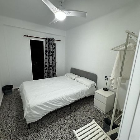 Apartamento De Habitaciones Privadas En El Centro De Málaga Eksteriør bilde
