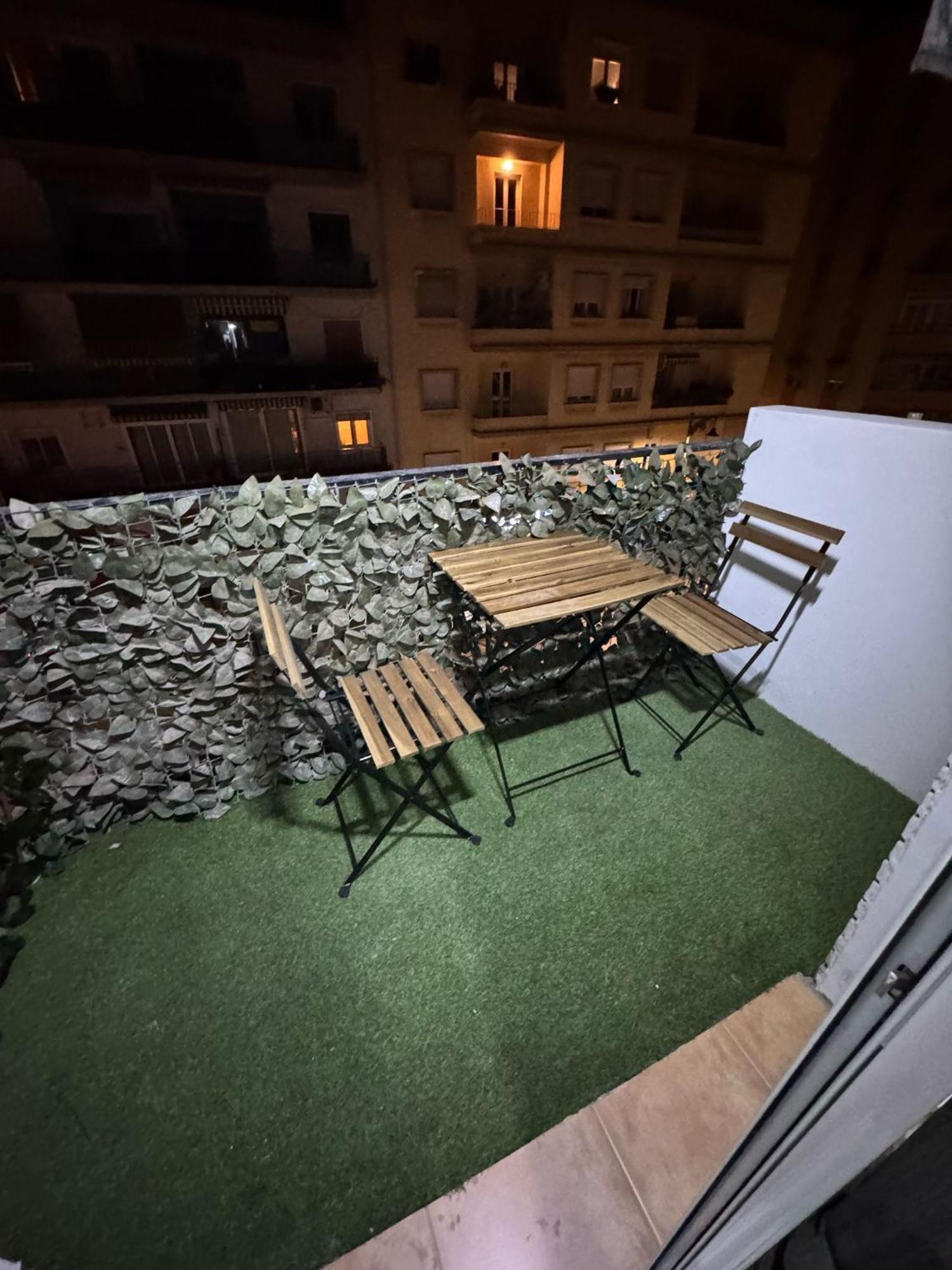 Apartamento De Habitaciones Privadas En El Centro De Málaga Eksteriør bilde